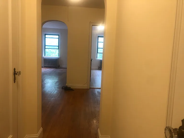 226 Brookside Ave #4 — Photo 2