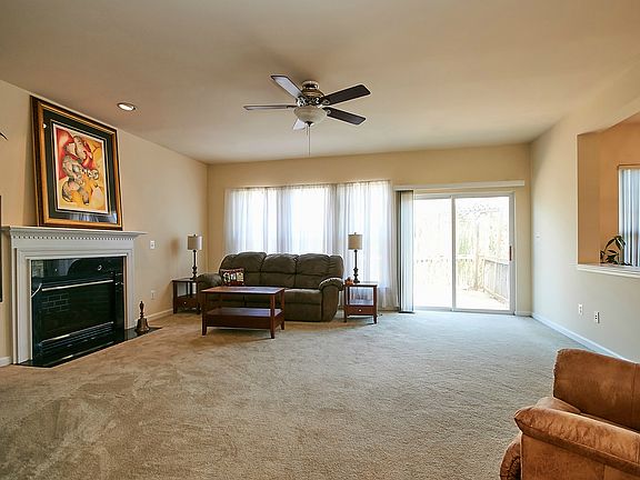 5th image of 10010 Broadsword Dr