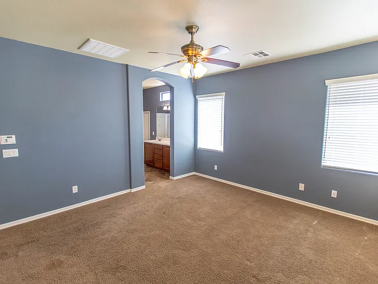 18815 E Swan Dr — Photo 25