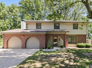 1610 Buckingham Dr, Lincoln, NE 68506