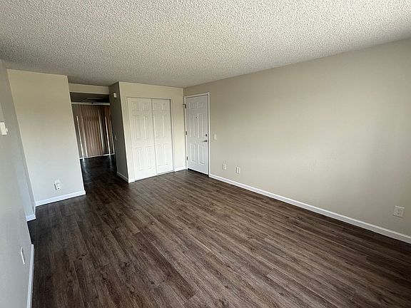 3rd image of 225 N 21st St APT B