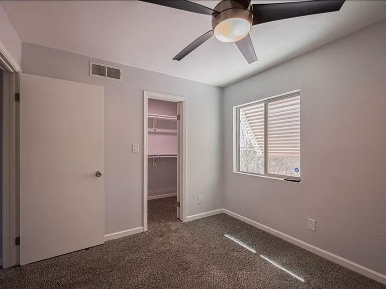 2724 W McLellan Blvd #134 — Photo 14