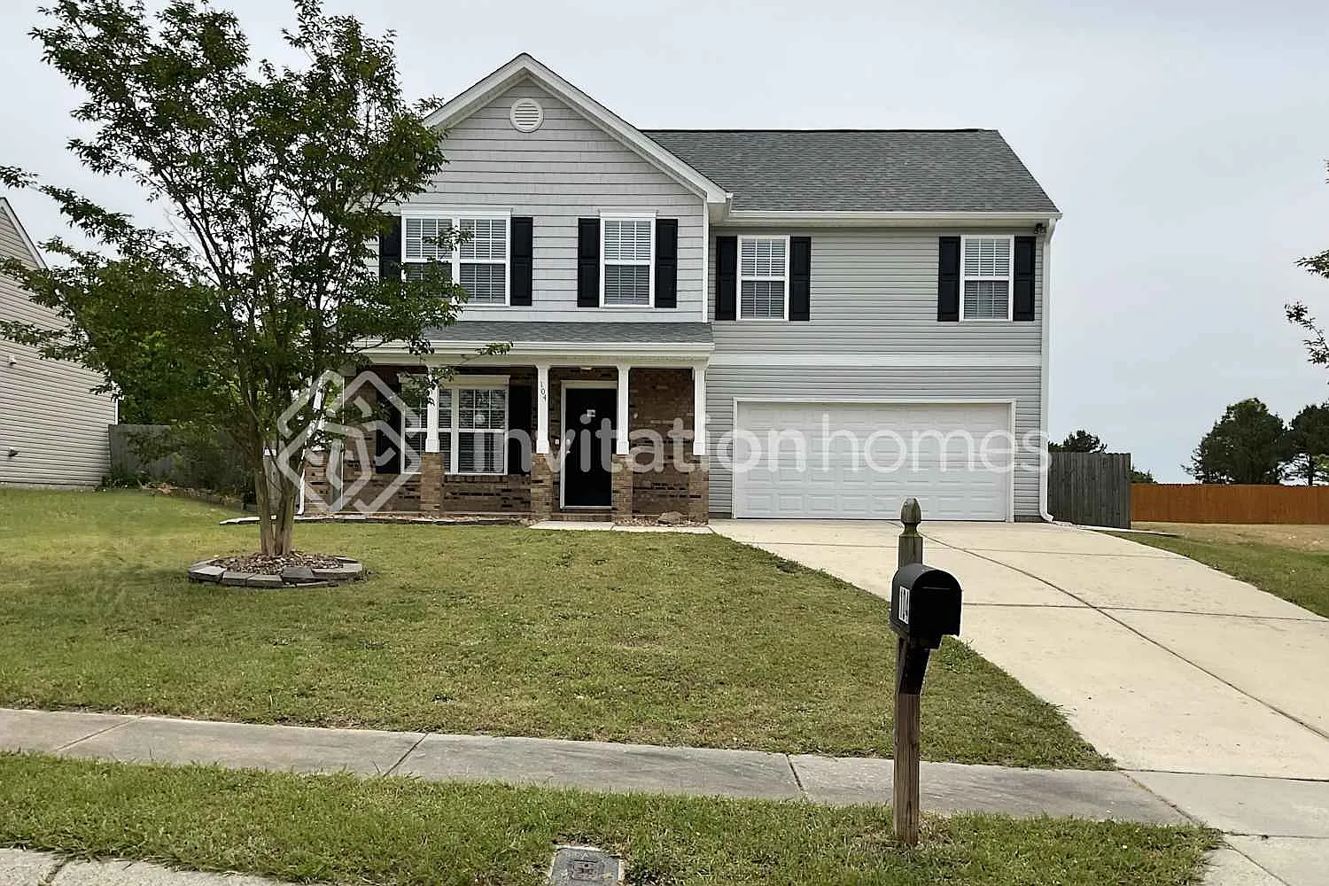 104 Glencroft Dr Wingate, NC 28174 — Photo 1