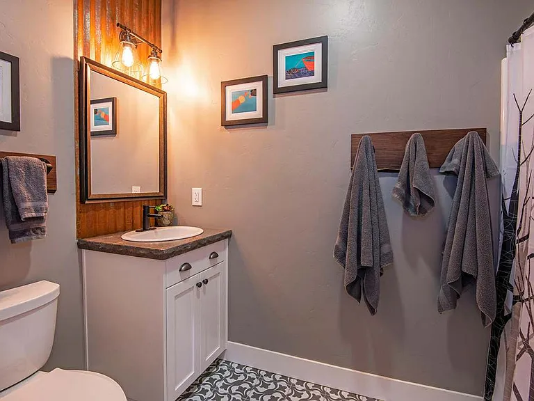 1038 E Black Butte Ave — Photo 19