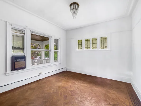 209 Argyle Road image 15 of 34