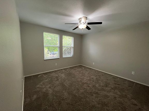 5th image of 1324 Annalea Dr