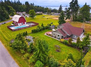 Ledgewood Beach Rd, Coupeville, WA 98239