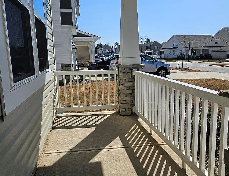 3108 Cheyney Park Dr — Photo 2
