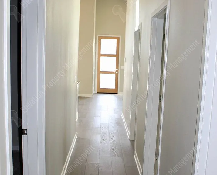 3038 NW Clearwater Dr — Photo 11