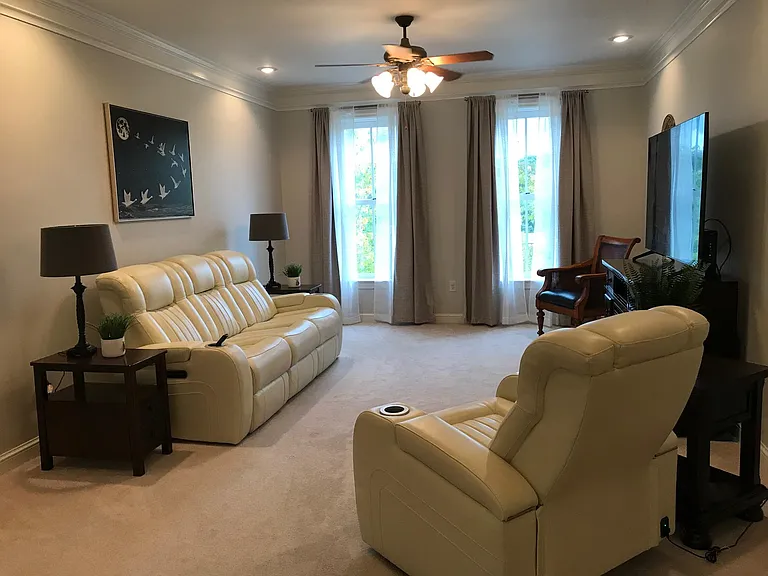 445 Providence Main St NW #305 — Photo 11