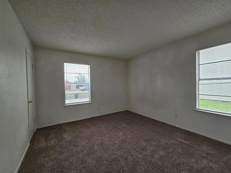 1305 Quail Cir #A — Photo 12
