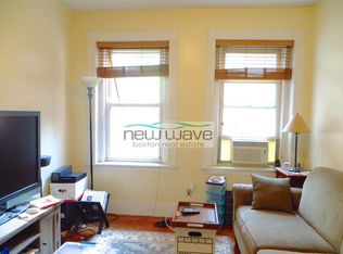 105 Myrtle St #5, Boston, MA 02114