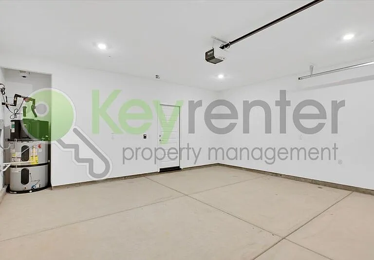 224 Twilight Peak Ct — Photo 18