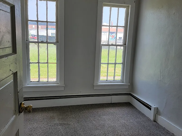 1308 Main St #2 — Photo 4