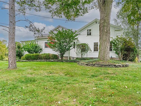 3rd image of 7383 Townline Rd