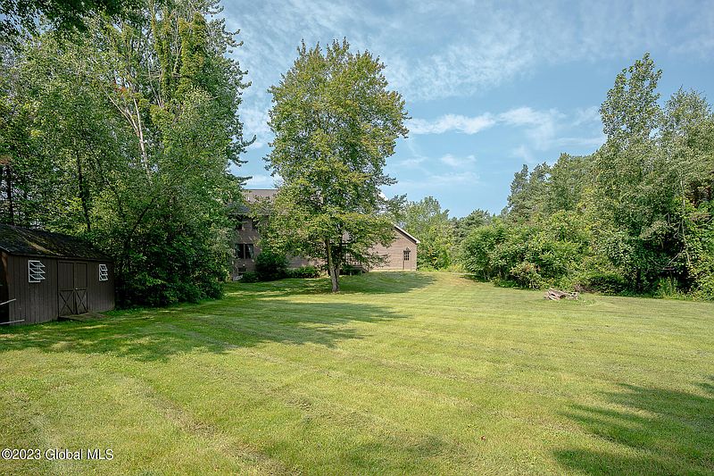 5th image of 274 Hayes Road