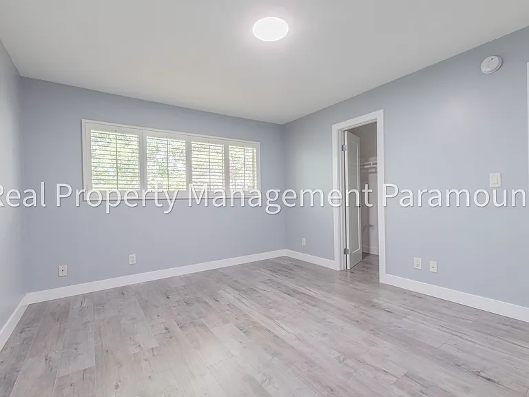 2700 Cahuenga Blvd E #1306 — Photo 21