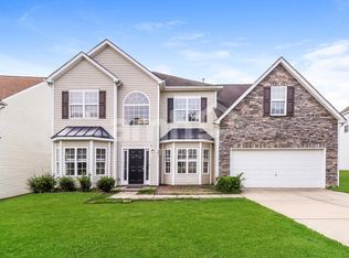 5611 Falkland Ln, Matthews, NC 28104