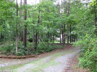 401 Halls Store Rd, Mineral, VA 23117