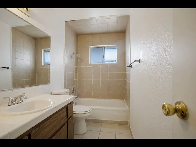 1877 Carter Way — Photo 11
