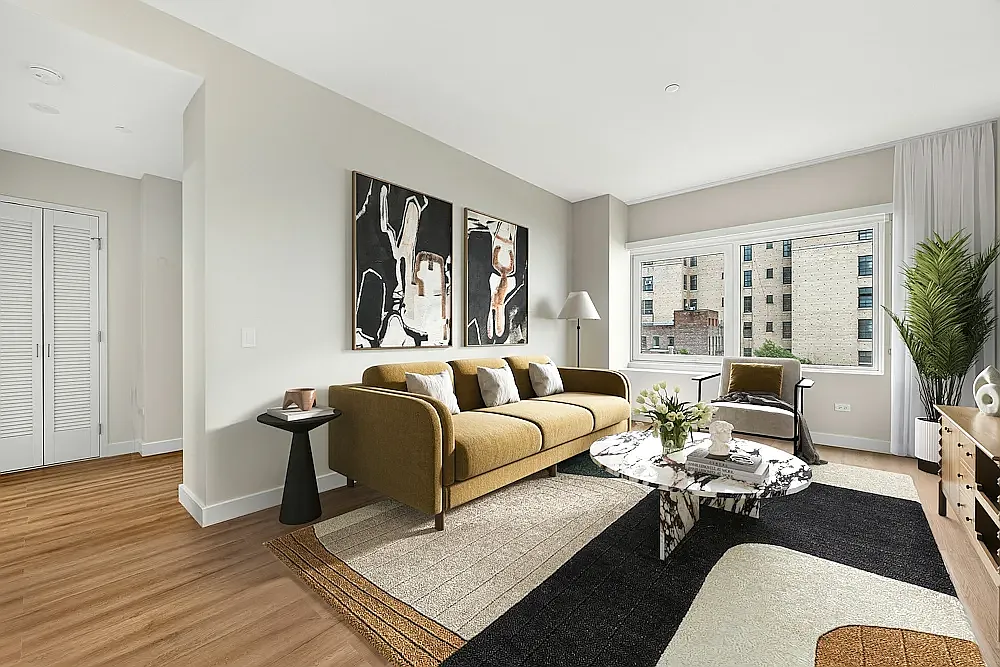 261 West 24th Street — Photo 3