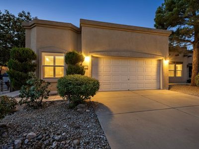 3720 Candelarias Ln NW, Albuquerque, NM, 87107