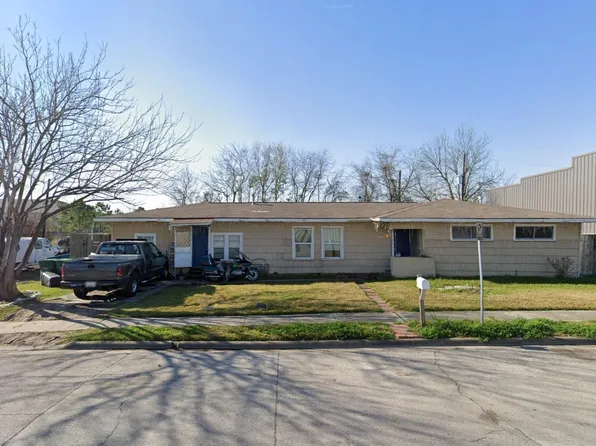 9001 Pagewood Ln, Houston, TX 77063