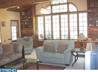 6 Union Mill Ct, Mount Laurel, NJ 08054