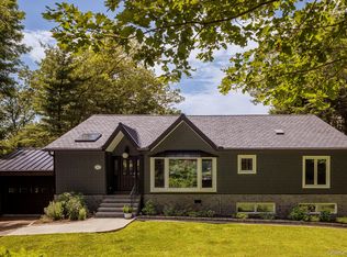 482 Lake Shore Rd, Putnam Valley, NY 10579