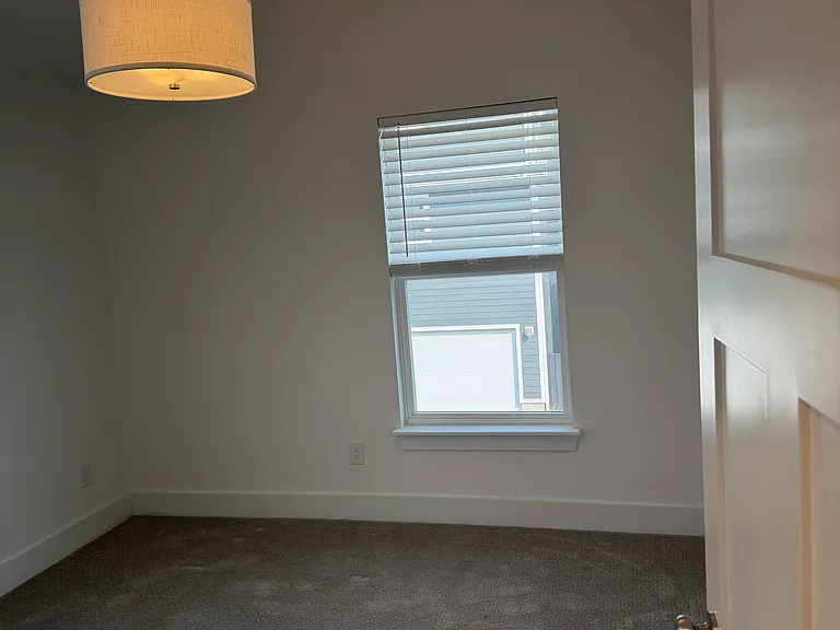 1633 54th Ave N #5 — Photo 29