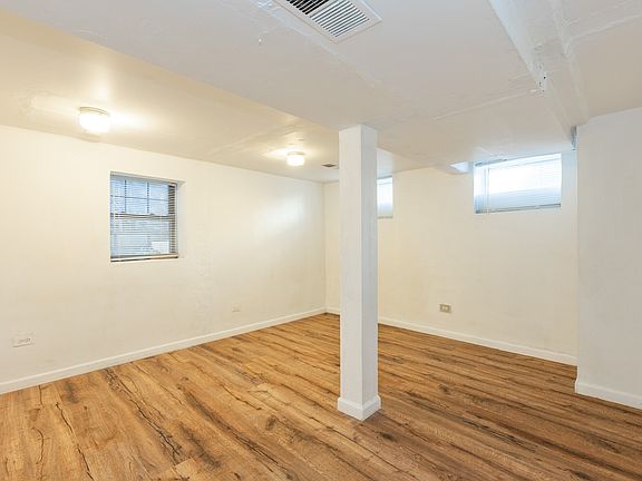 5th image of 1509 W Augusta Blvd #G