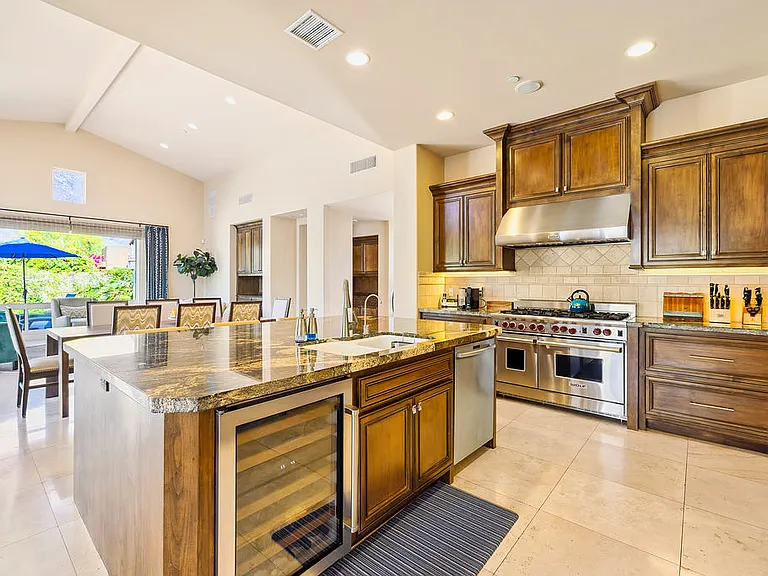 379 Bella Cara Way — Photo 4