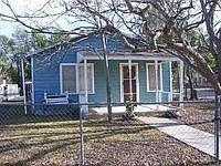 1st image of 414 Seele St