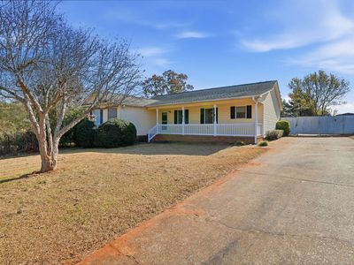 107 Robert Daniel Pl, Lyman, SC, 29365