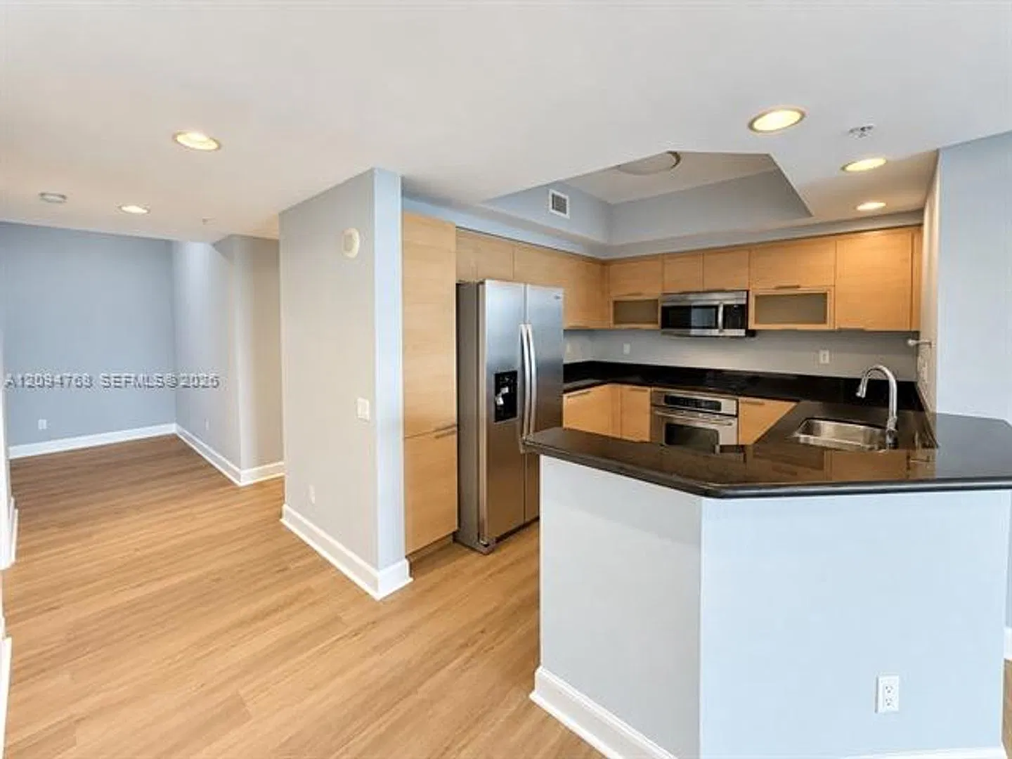 14951 Royal Oaks Ln cu-1804, North Miami, FL 33181 — Photo 4
