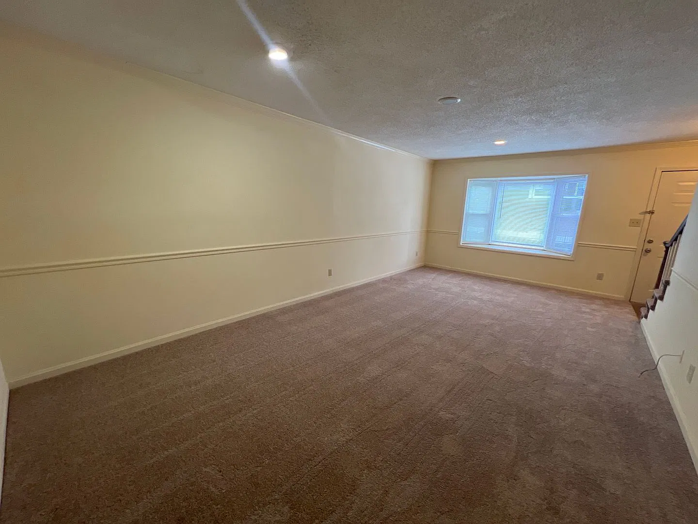 Spacious 2 Bedroom Condo Near Downtown Athens & UGA — Photo 3