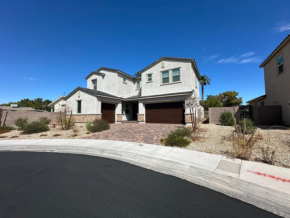 4136 Paragon Crest Ct