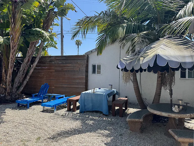 838 Flower Ave — Photo 24