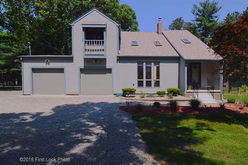 263 Nancy Ln, Burrillville, RI 02830 Zillow