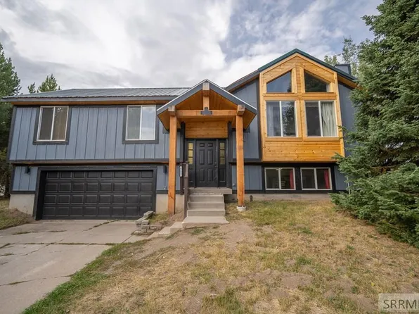 4222 Grand View Rd, Island Park, ID 83429