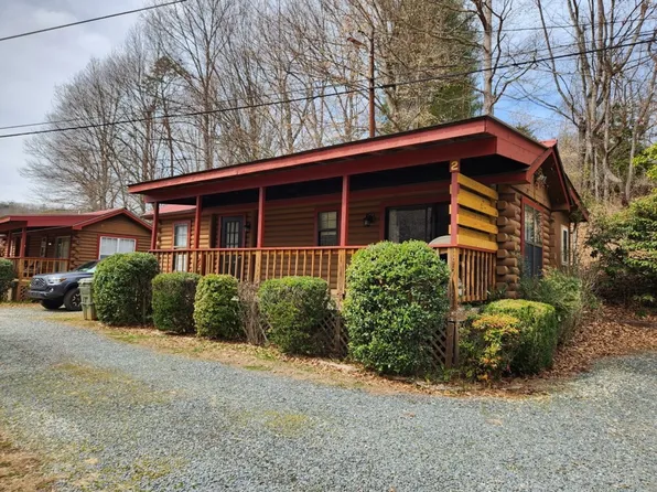 1748 Birdtown Rd #2, Cherokee, NC 28719