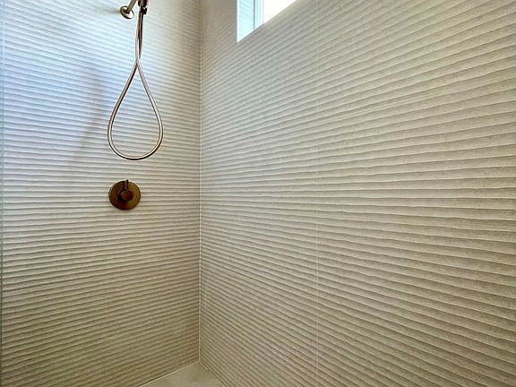 3rd image of 19 Prosper St #19