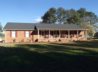 101 Myrtle Rd, La Grange, NC 28551