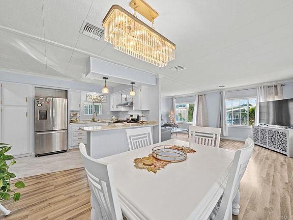 3rd image of 4820 1/2 Old Cliffs Road San Diego Ca #92120