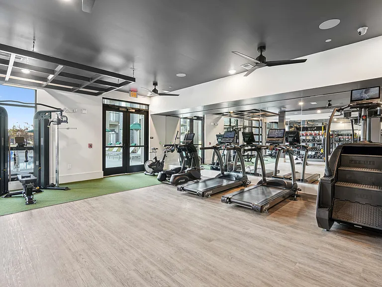 ACCENT BRIER CREEK — Photo 15