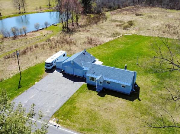 2229 Touareuna Road, Amsterdam, NY 12010