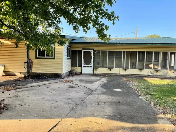 32039 E 722nd Dr, Wagoner, OK 74467