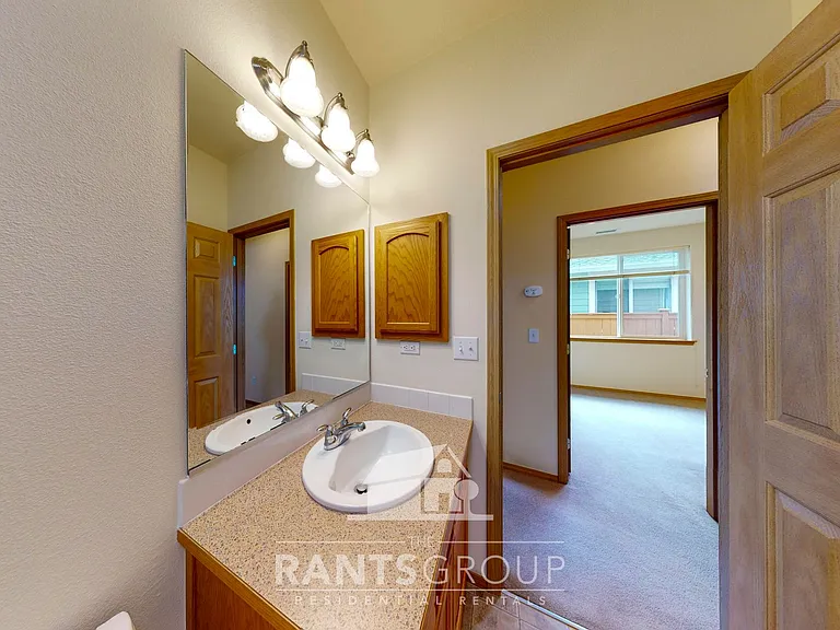 8242 Bainbridge Loop NE — Photo 20