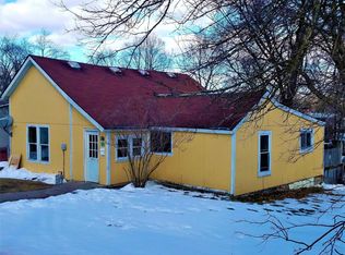 212 N Smith St, Greenville, MI 48838