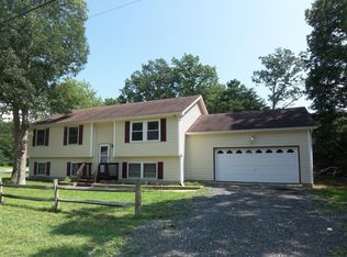 1305 Spring Garden Rd, Millville, NJ 08332